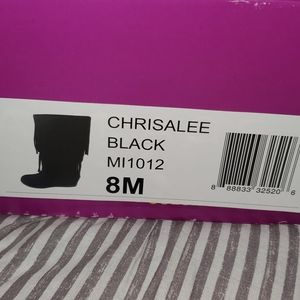 RAMPAGE BLK TASSEL FLAT BOOTS SZ 8M